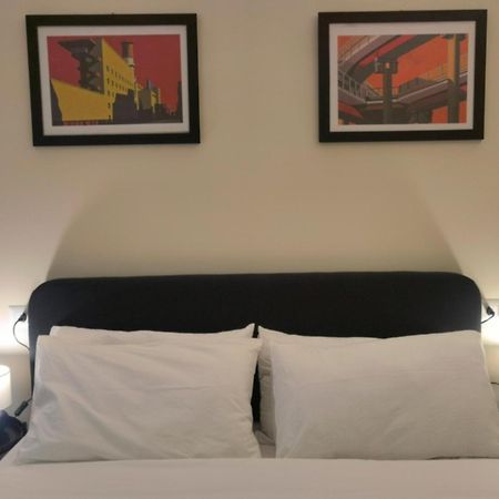 Metro Lodi Apartment ローマ エクステリア 写真
