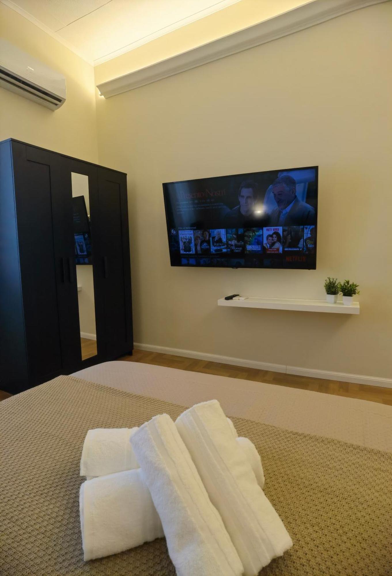 Metro Lodi Apartment ローマ エクステリア 写真