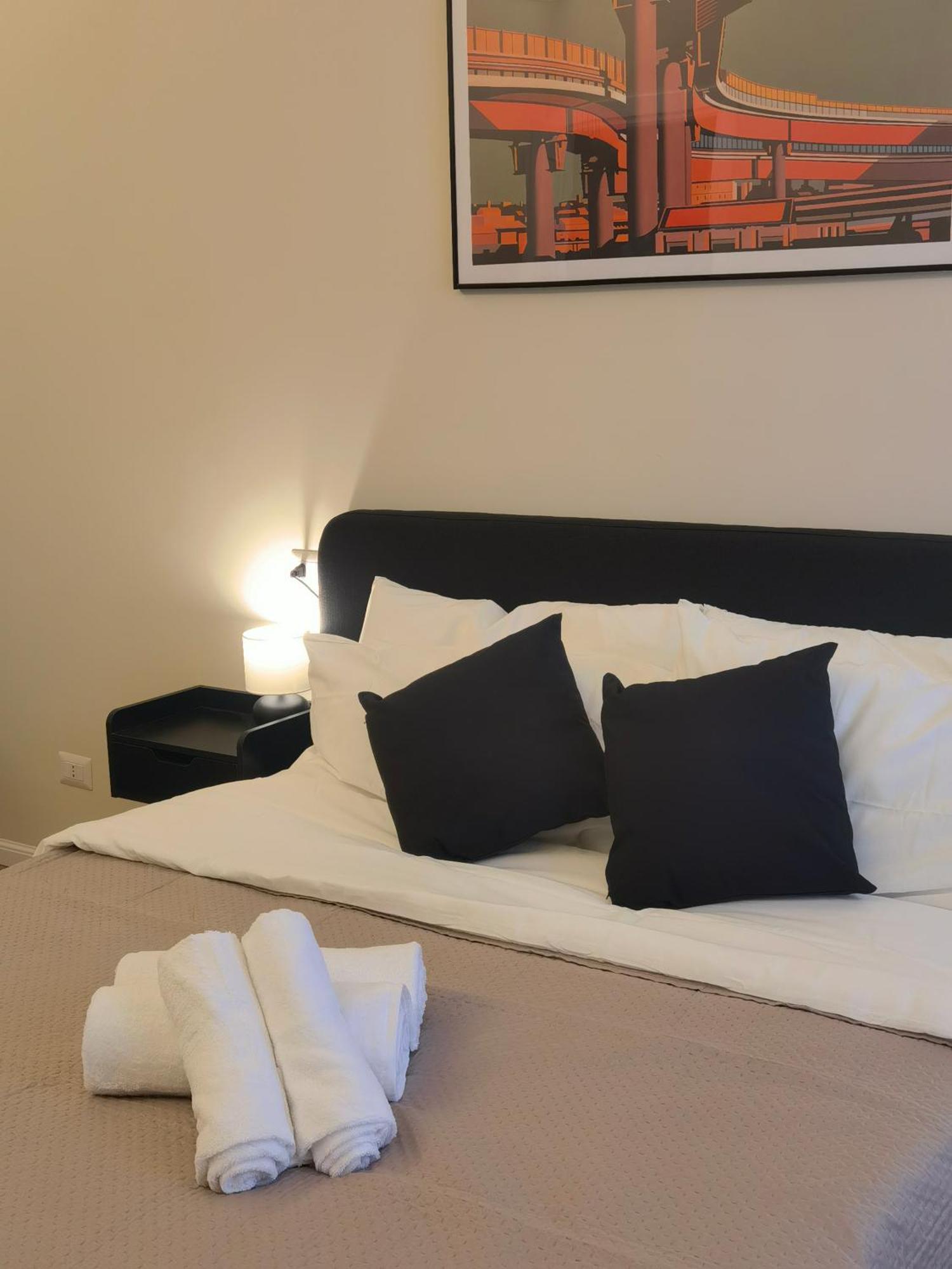 Metro Lodi Apartment ローマ エクステリア 写真