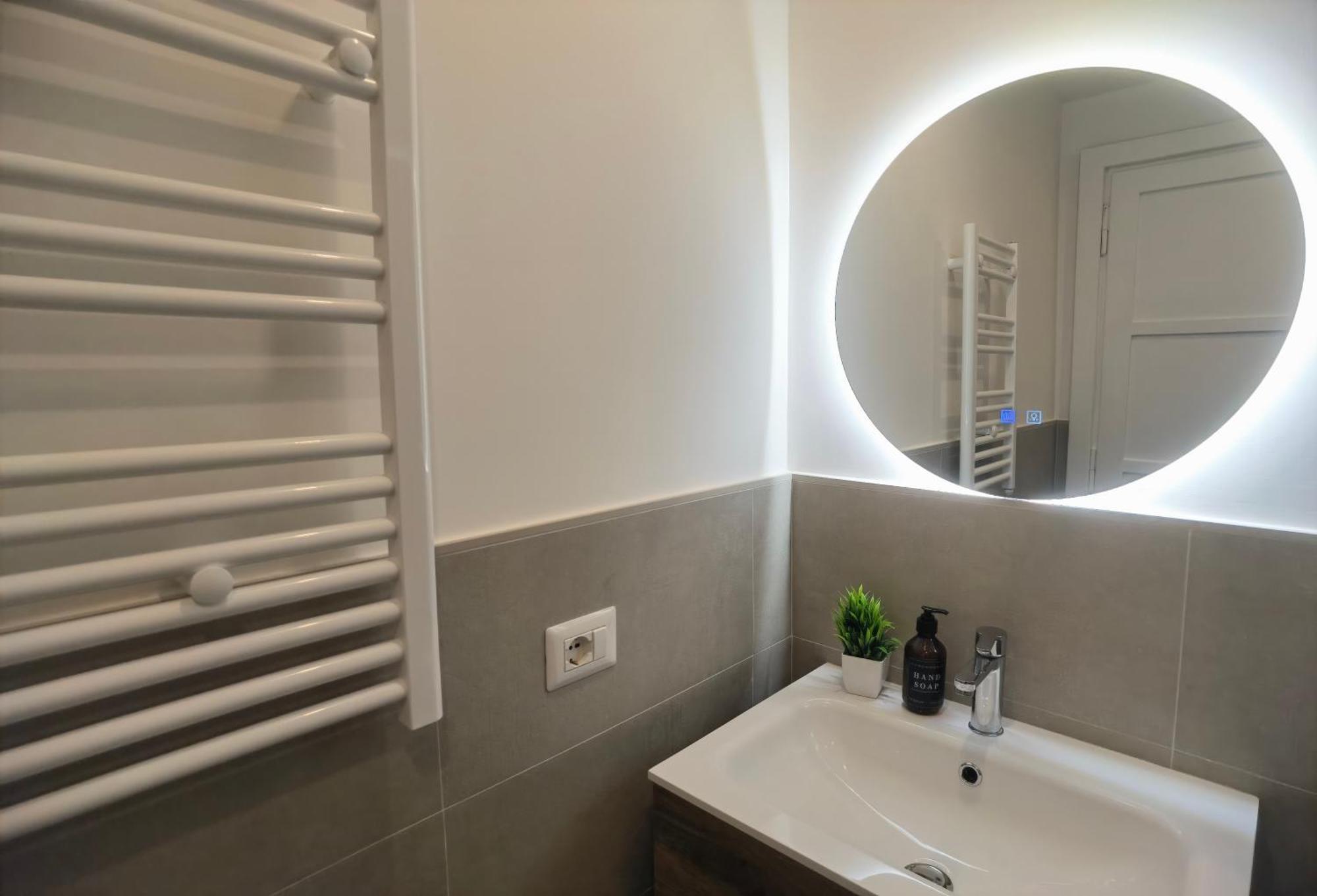 Metro Lodi Apartment ローマ エクステリア 写真
